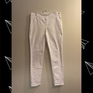 White Skinny Pant